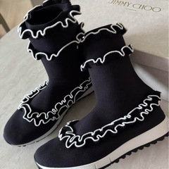 新品同様◎JIMMY CHOO ジミーチュウ フリルソックスブーツの画像