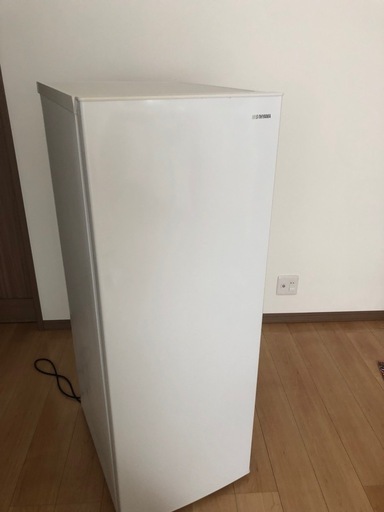 アイリスオオヤマ　冷凍庫　142L