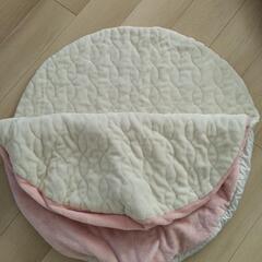 ニトリのNウォーム ハイレルクッションうさぎの画像