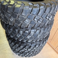 BFGoodrich グッドリッチ　KM3 225/75-16