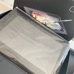 ワコム 液タブ 液晶ペンタブレット 13.3フルHD液晶 Cintiq 13HDの画像