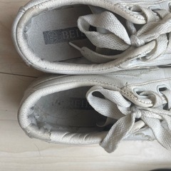 スニーカー0円の画像