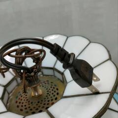 ステンドグラス ペンダントライト 照明

の画像