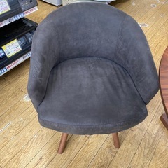 3/6値下げしました⭐️美品⭐️MATRA&TALLY 3点ダイニングセット 回転チェア オシャレ 木目調 No.1914 KEの画像