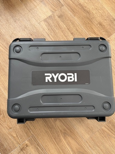 【新品未使用】RYOBI 充電式インパクトドライバー