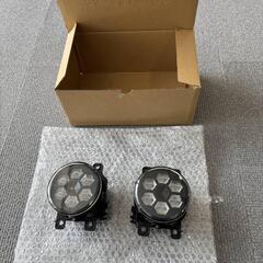 新品取外し！アウトバック用フォグランプの画像