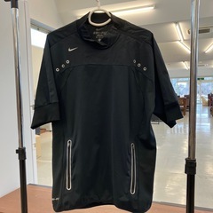 HA2502-178 配送不可　Nike モックネックテックシャ...