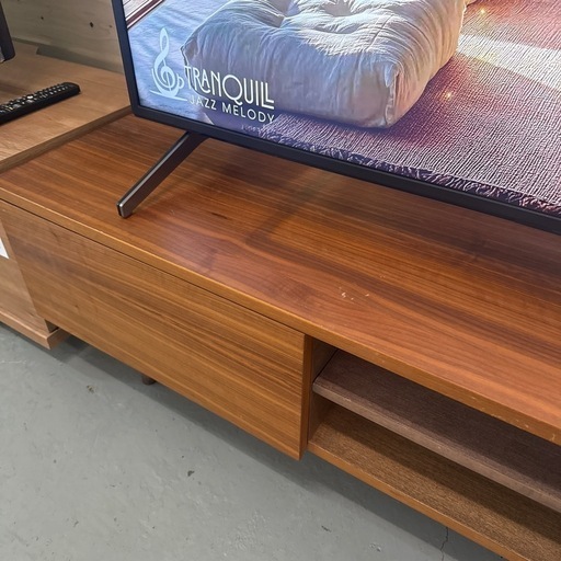 テレビ台