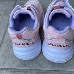 【お取引中】すみっこぐらし　厚底スニーカー　18センチの画像