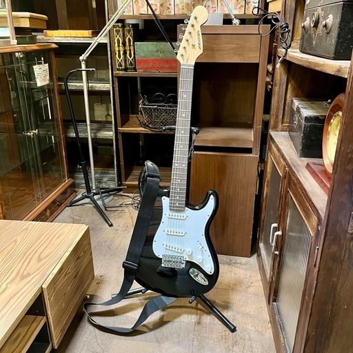 【武蔵小山店】 エレキギター ギター ストラトキャスター SELDER セルダー ソフトケース付き ギタースタンド 付き 入門 初心者 初めてのギター トレモロアームなし