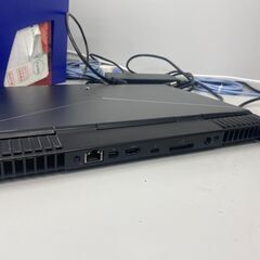 Alienware 13 R3 ゲーミングノートPCの画像