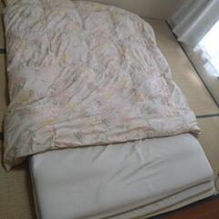 ダブル４点セット低反発布団２枚＋まくら＋羽布団
