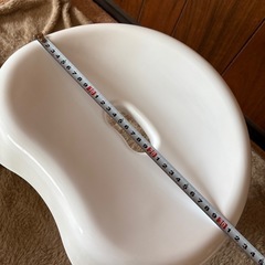 バスチェア ニトリ 半年使用程度 ホワイトの画像