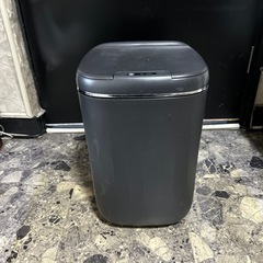 センサーゴミ箱　ブラック