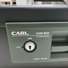 W2502-883 CARL ポータブル金庫 中古の画像