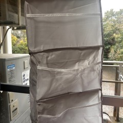ワードローブ収納吊り下げバッグ、折りたたみ式で洗える吊り下げ収納...