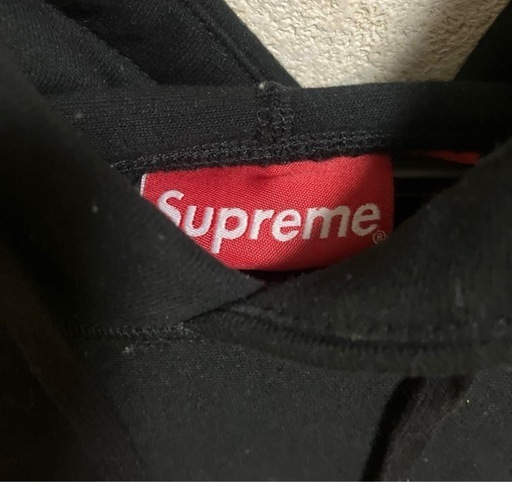 supremeボックスロゴパーカー