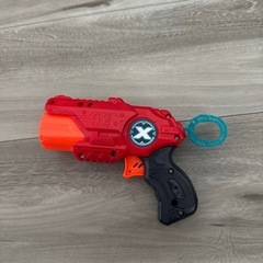 バンダイ　X-SHOT エックスショット クールストライカーレッドの画像