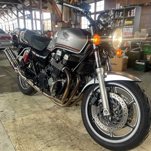 RC42 CB750スペシャルエディション