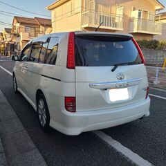 アイシス　プラタナリミテッド　H22後期　車検7/7　走行86000ｋ　両側パワースライド　純正ＨＤＤナビ＆フルセグTV　カラーバックカメラ　ＥＴＣ　純正エアロ＆16ＡＷ　キセノン＆フォグ　7人乗りの画像