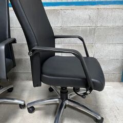 31日まで限定値下げ！ 【中古】　LION　NO.536S　高級オフィスチェア　2脚セットの画像