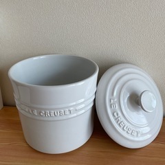 お値下げ❗️ル・クルーゼ　フードストッカーの画像