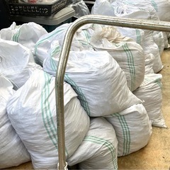 残土　 ＊土嚢袋引き取っていただける
方を探しています 。の画像