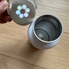 新品未使用 ステンレス製携帯魔法瓶　携帯ボトル　420ｍｌの画像