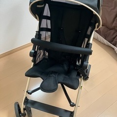 B型ベビーカーの画像