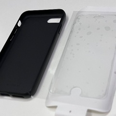 iPhone SE3 衝撃吸収ケース（米軍MIL規格 ）