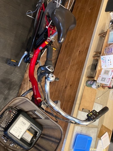 【YAMAHA PAS Natura電動アシスト　前後タイヤ・チューブ新品！】内装3段　26インチ自転車　レッド