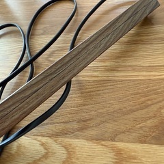 【取引中】エレコム 電源タップ 雷ガード 6個口 木目調 2m ECT-0202Wの画像