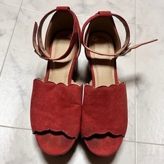 オレンジ　サンダル　の画像