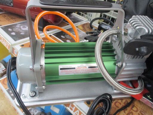 サン自動工業 QuickAirx2000 エアコンプレッサ 中古品 袋バッグ/説明書付き【ハンズクラフト宜野湾店】