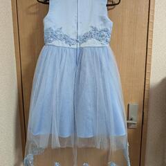 女の子　ドレスの画像