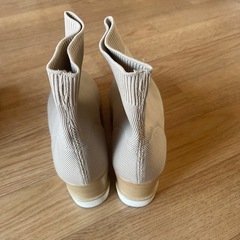 スニーカーブーツの画像