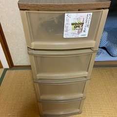 衣装ケース4段