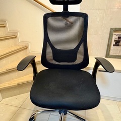 オフィスチェア メッシュ ハイバック ロッキングの画像