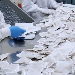 【鰹節商品の製造スタッフ】未経験歓迎/学歴不問/残業10時間以下...