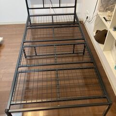 パイプベッド
