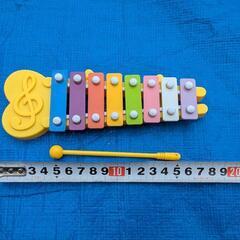 小さな鉄琴の画像