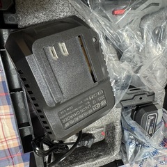 電動インパクトレンチ　21V 大容量　自転車　ドライバー　タイヤ交換の画像