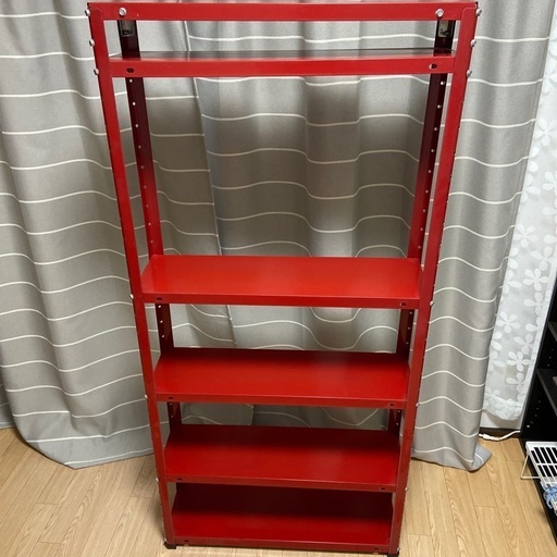 赤色　棚