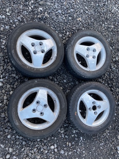 SPEAR (スペア) 700C シマノ7速 430mm WHITE クロスバイク