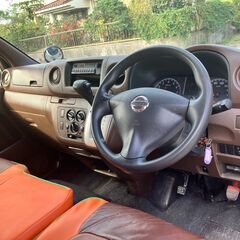 ＮＶ３５０キャラバンバン グレード	ロングＤＸ （低床・９人乗）の画像