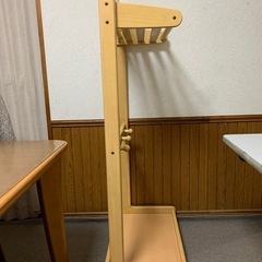 👕👚子ども部屋に‼️洋服かけさしあげます‼️👕👚の画像
