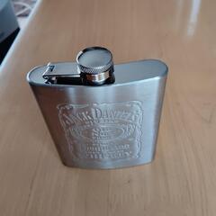 スキットルの画像