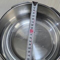 タカトシ　圧力鍋　3L　MAGIC COOKINGの画像
