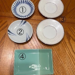 小皿何枚でも100円