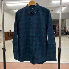 HA2502-196 配送不可 UNIQLO ボタンダウンシャツ...